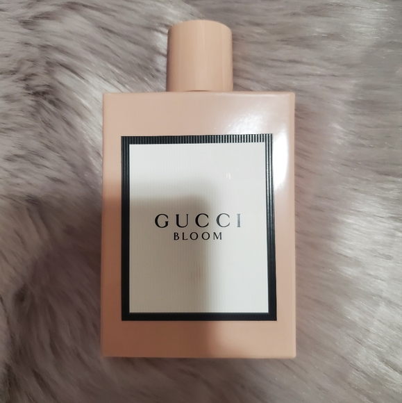GUCCI BLOOM - Picture 2 of 5